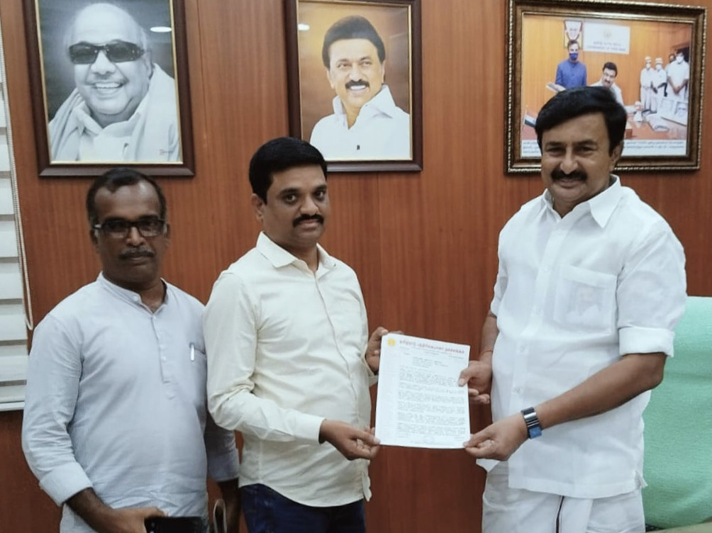 தமிழ்நாடு பத்திரிக்கையாளர் நல சங்கம் சார்பில் அமைச்சரிடம் கோரிக்கை மனு...!!?