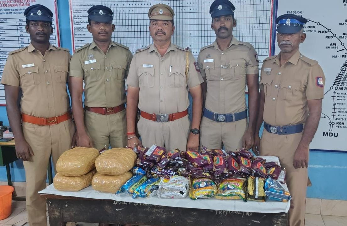 4.300 கிலோ கஞ்சா, 10 கிலோ குட்கா பறிமுதல்...! ரயில்வே போலீசார் தீவிர விசாரணை...!