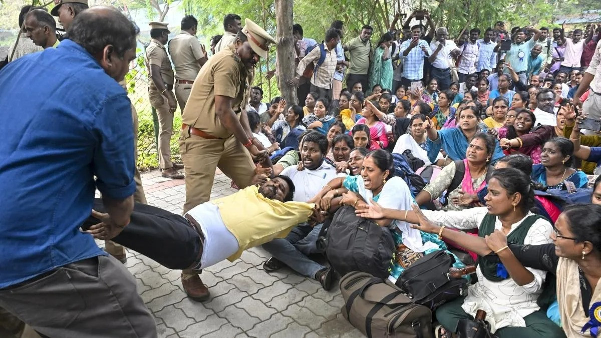 இடைநிலை ஆசிரியர் போராட்டம்  - அண்ணாமலை காட்டம்  :