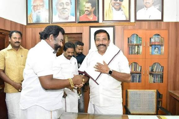 திமுக எம்.எல்.ஏ. சண்முகையாவின் சகோதரர் படுகாயம்..! கொடூர விபத்து...!