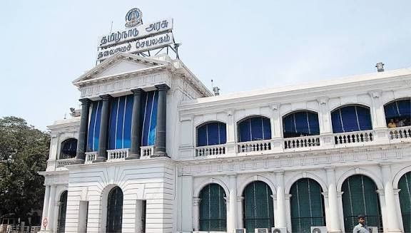 8 ஐ.ஏ.எஸ் அதிகாரிகள் அதிரடி மாற்றம்..! புதிய ஆட்சியர்கள் நியமனம்..!