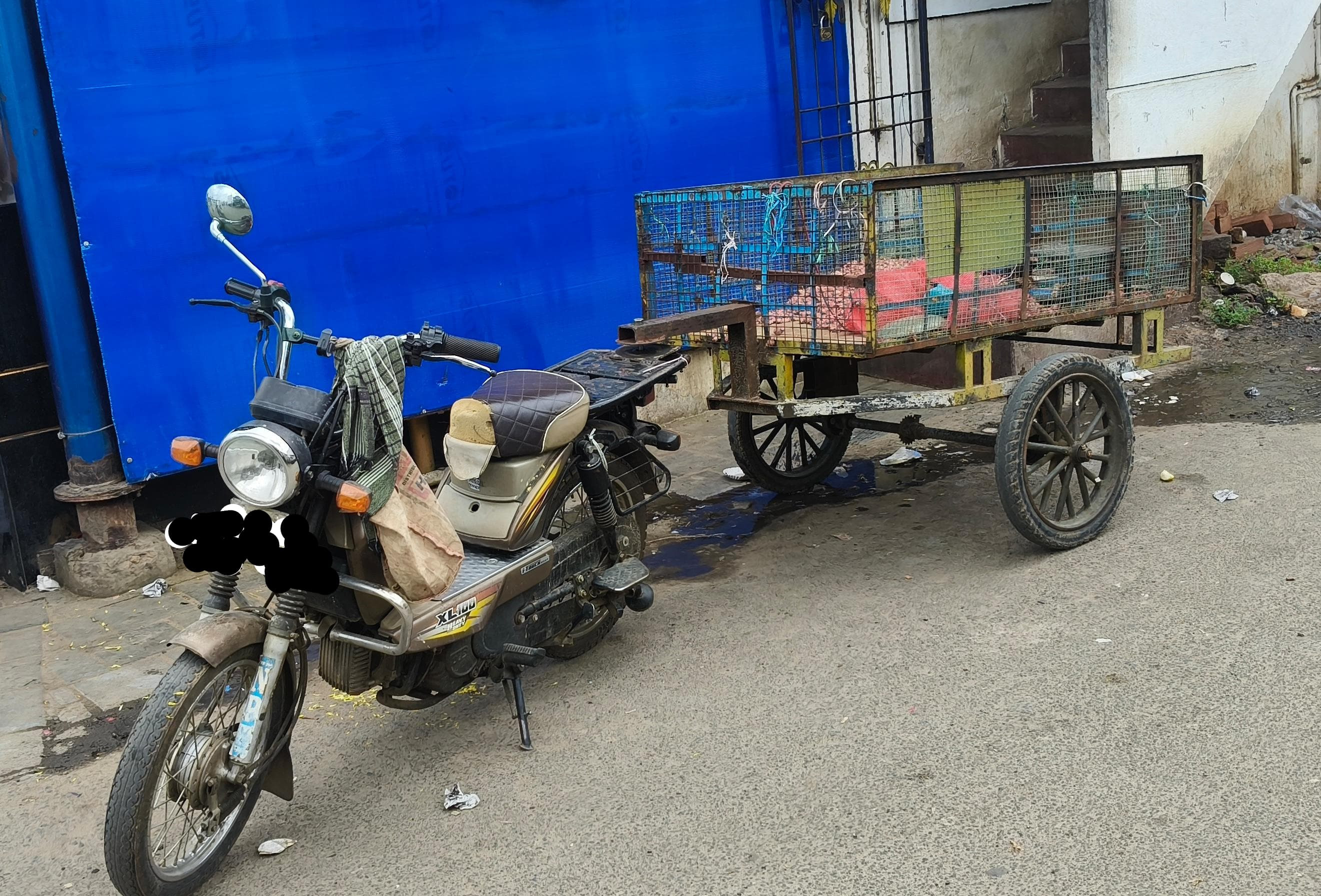 பைக்குகளை சரக்கு வாகனங்களாக மாற்றினால்  கடும் நடவடிக்கை !  போக்குவரத்து துறை கடும் எச்சரிக்கை !! 