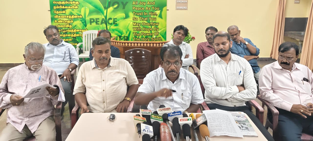 போலி டிரஸ்ட் மூலம் முறைகேடு? உயர் நீதிமன்றத்தில் வழக்கு :
