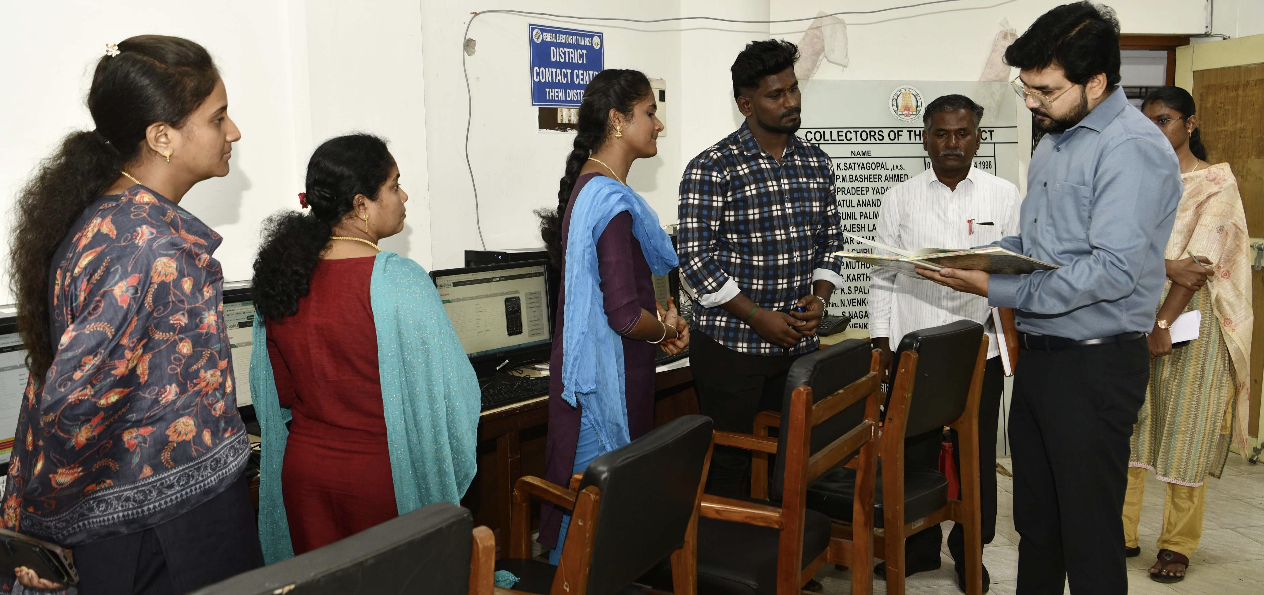 வாக்காளர்களின் சந்தேக தொடர்பு மையம் கலெக்டர் ரஞ்ஜீத் சிங் ஆய்வு...!!!