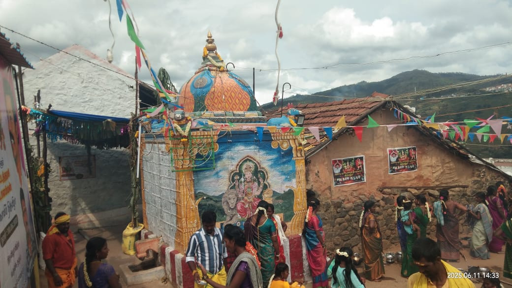கொடைக்கானலில் கிராமிய திருவிழா...! பக்தர்கள் உற்சாகம்....!